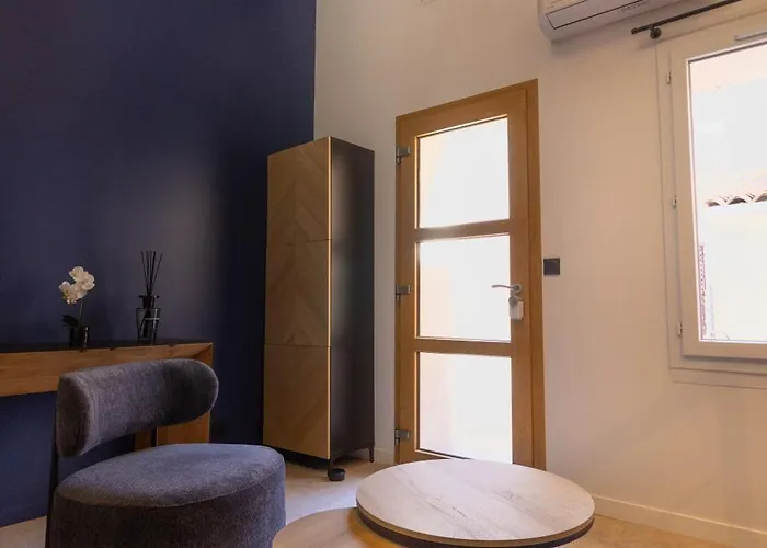 Lägenhet Loft Cocoon Nîmes